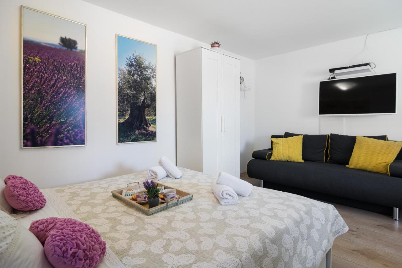 Guest House Babina - Apartments King & Queen Split Zewnętrze zdjęcie
